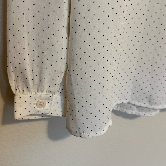 LOFT White with Black Polka Dots Chiffon Blouse size Medium - Picture 6 of 12